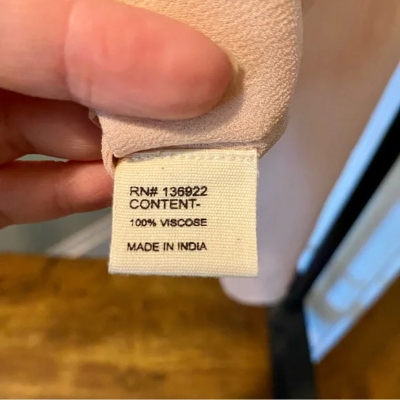 RARE Pura Vida pink sheer long sleeved top size XS - Picture 4 of 15